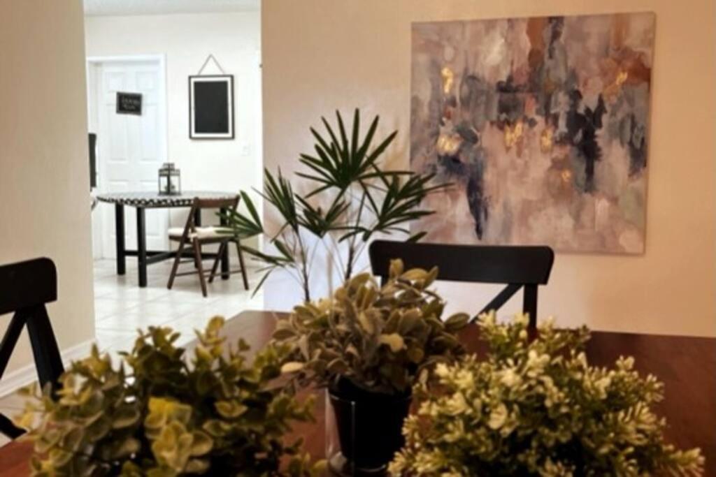 House Close To Downtown, Airport, Raymond James Stadium, And Many More Places Tampa Buitenkant foto