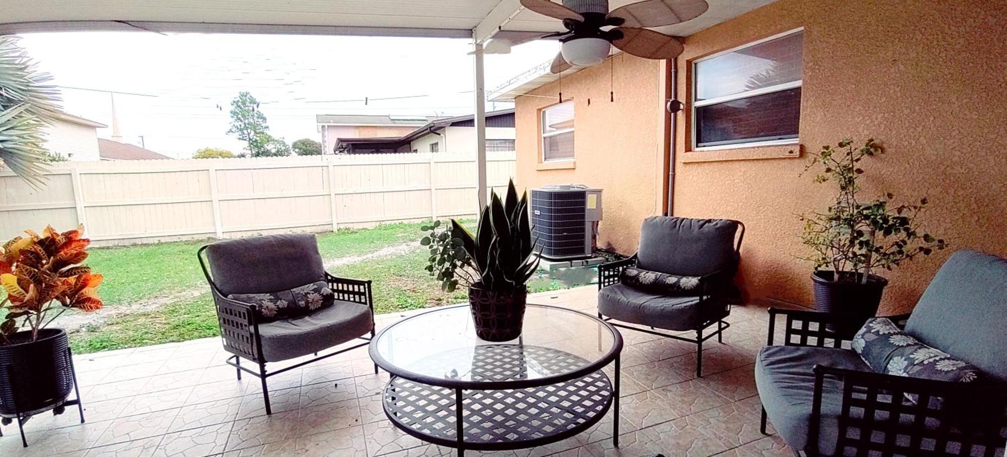 House Close To Downtown, Airport, Raymond James Stadium, And Many More Places Tampa Buitenkant foto