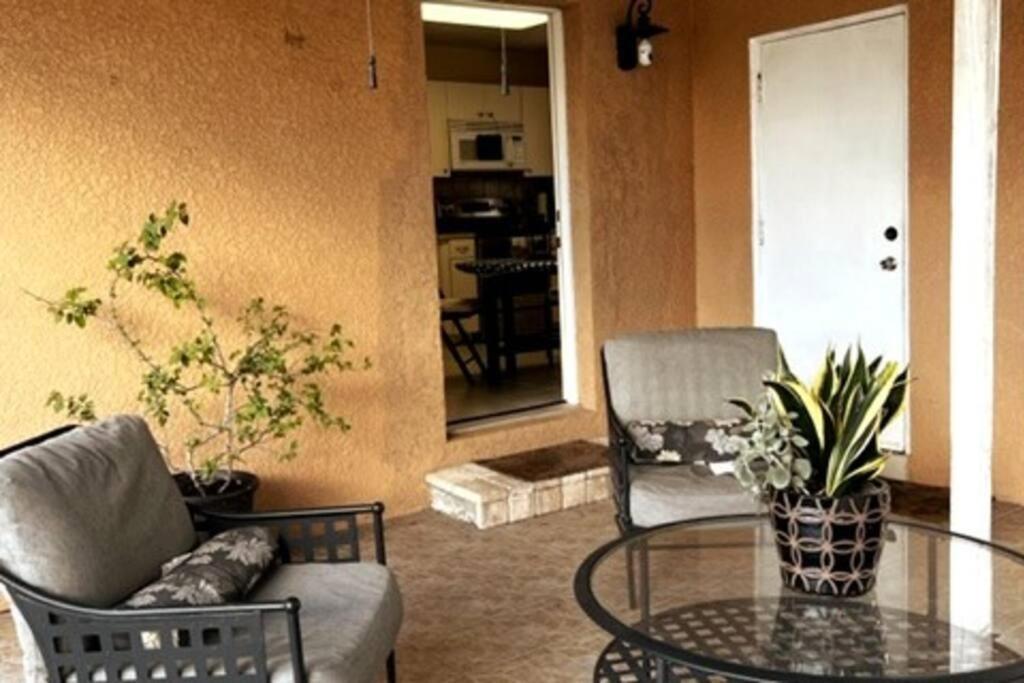 House Close To Downtown, Airport, Raymond James Stadium, And Many More Places Tampa Buitenkant foto
