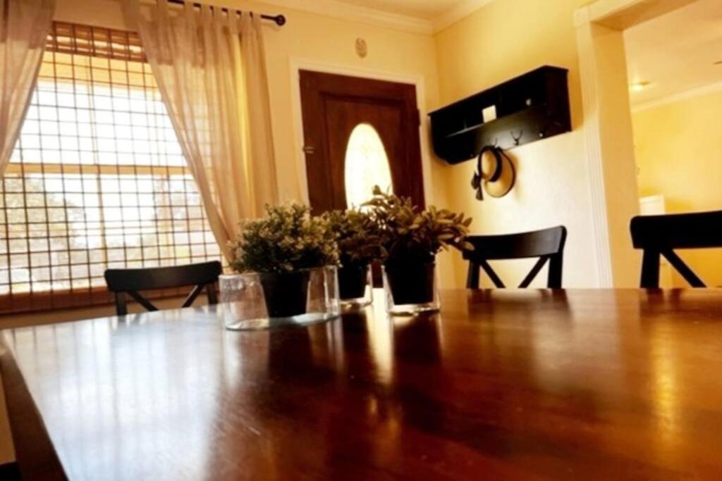 House Close To Downtown, Airport, Raymond James Stadium, And Many More Places Tampa Buitenkant foto